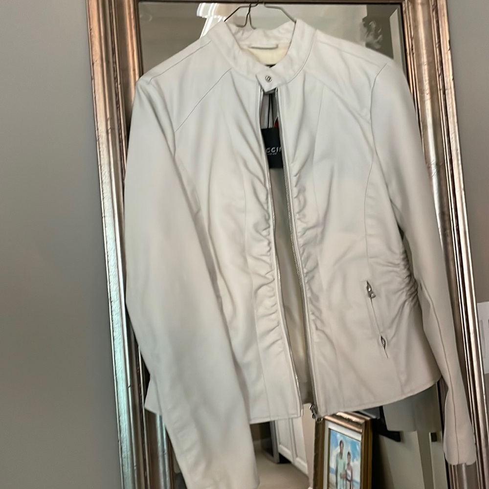 Baccini cream leather bomber jacket brand new.